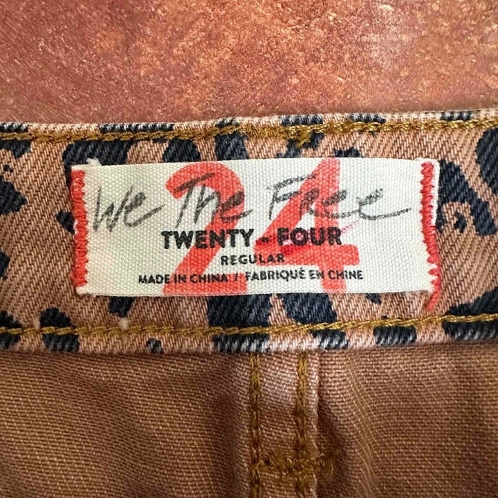 Free People Leopard Print Zipper Mini Denim Skirt Size 24 - Picture 6 of 8